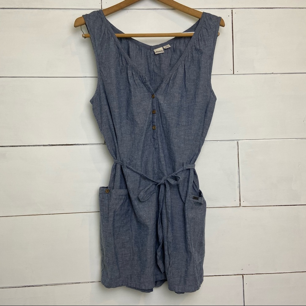 Roxy Denim Tie Waist Tank Romper.  Size Large.